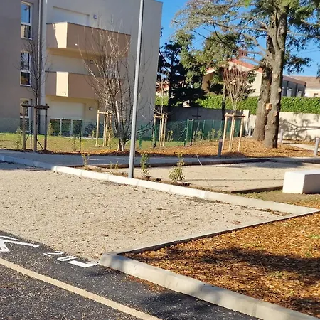Avec Parking Prive - Proche Ecoles & Hopital - Apartment